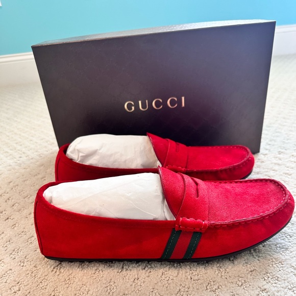 Men’s Gucci Shoes - Picture 3 of 9